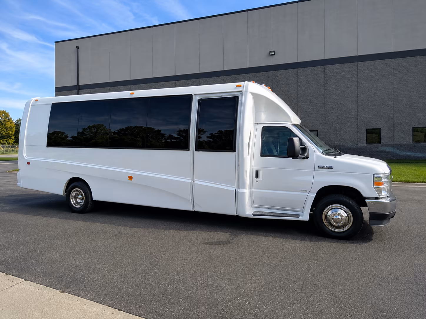 find the perfect transportation for your next concert 1