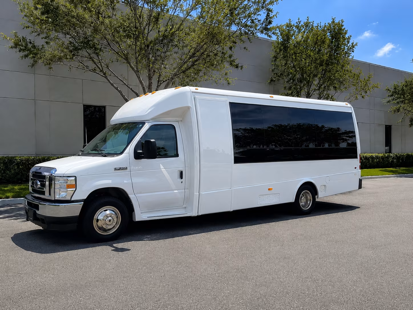 find the perfect transportation for your next concert 3
