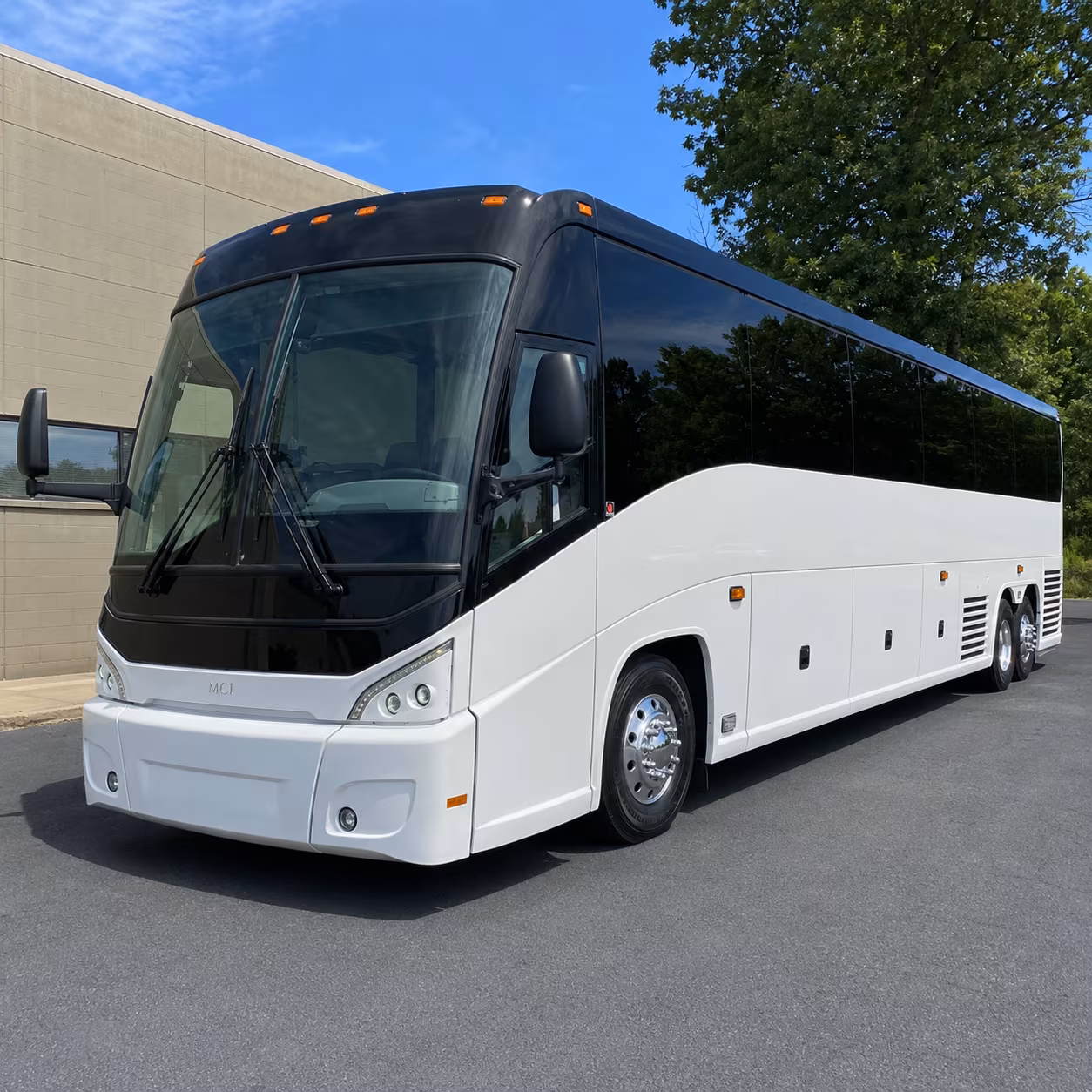 newton hotel conference center airport shuttle bus connections